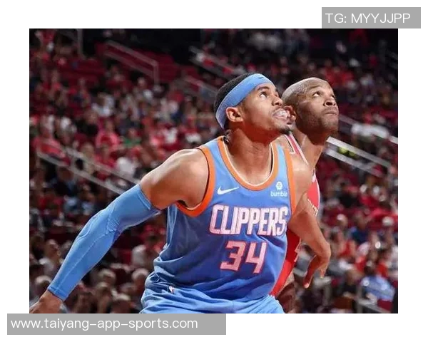 康利赞华子休赛期积极组织训练展现领袖气质显著提升 康利赞华子休赛期积极组织训练展现领袖气质显著提升